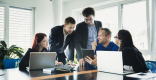 Qu'est-ce qu'une Unité Économique et Sociale (UES) ? Quelles conséquences pour le CSE ?