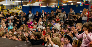 Arbre de Noël clé en main pour CSE et Association !